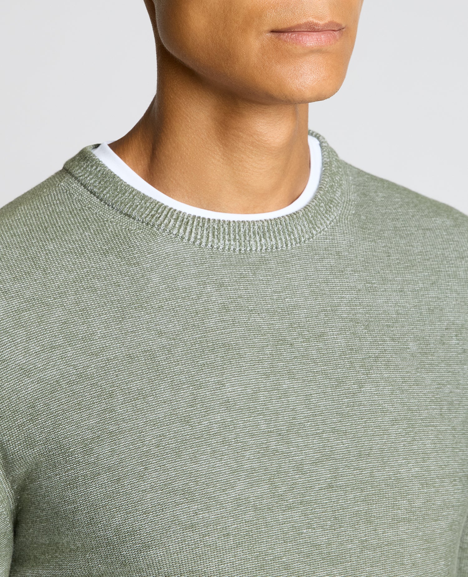 Two-Tone Knit Sweater - Image 5