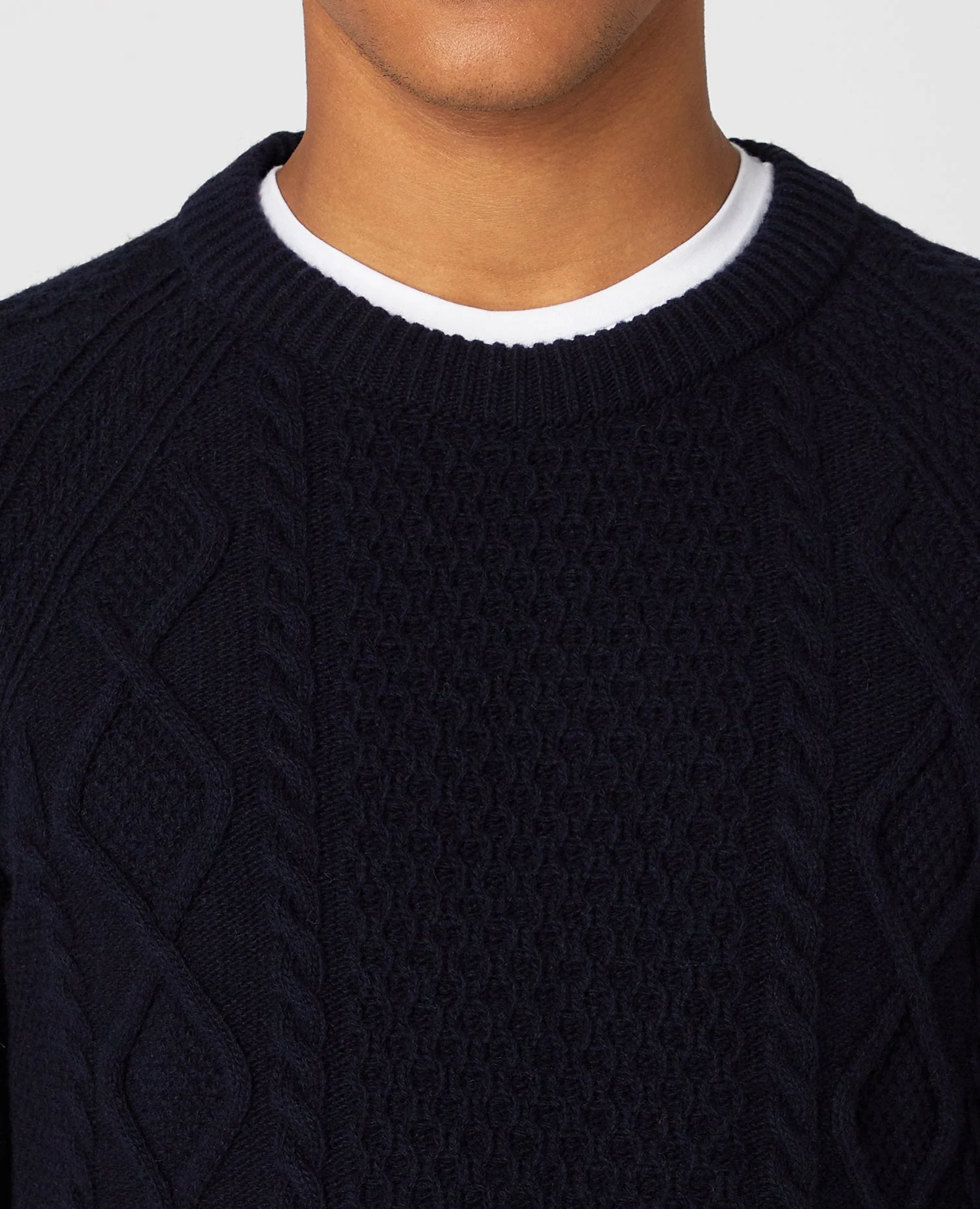 Tapered Fit Wool-Blend Crew Neck Sweater - Image 4