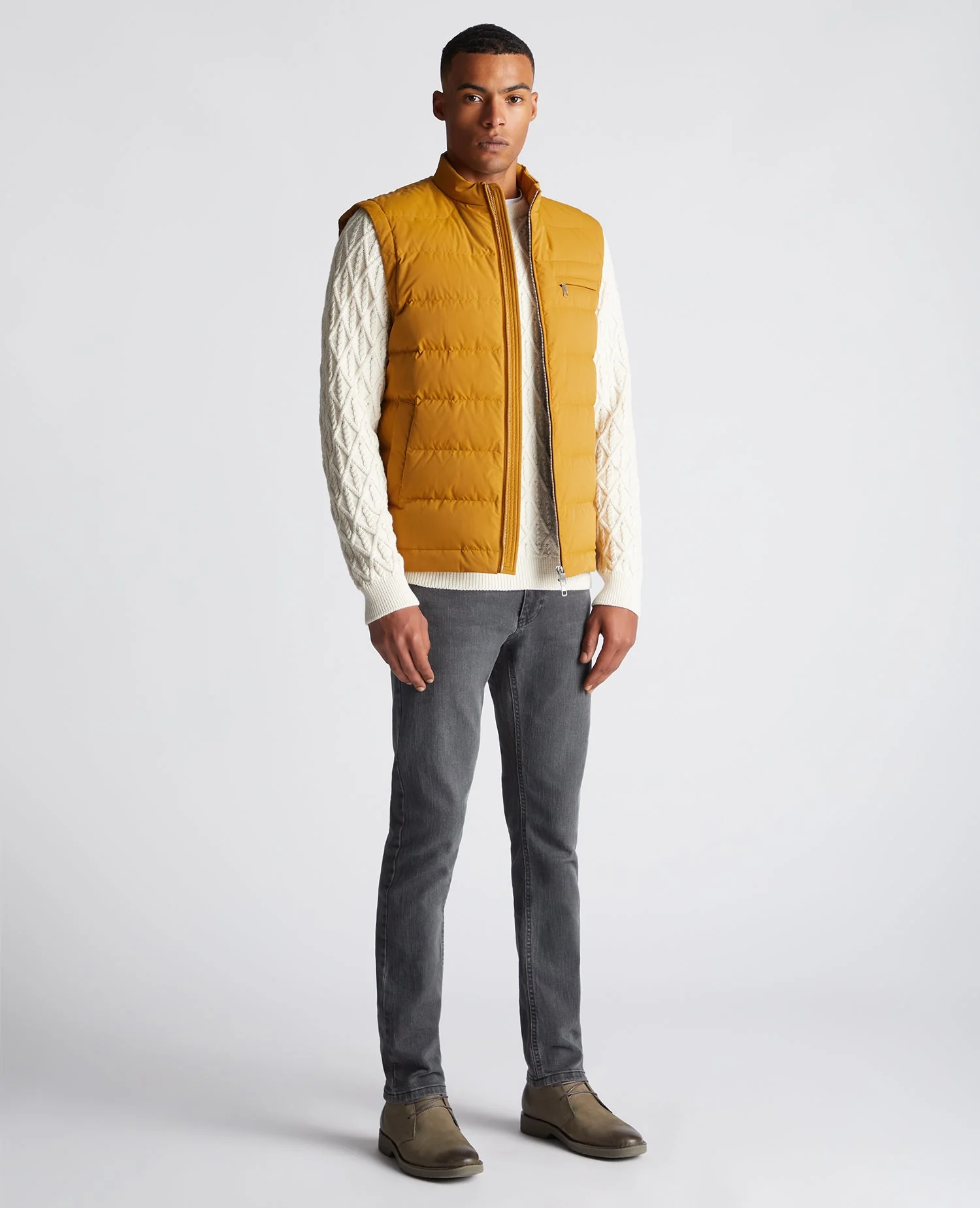 Regular Fit Quilted Gilet - Image 2