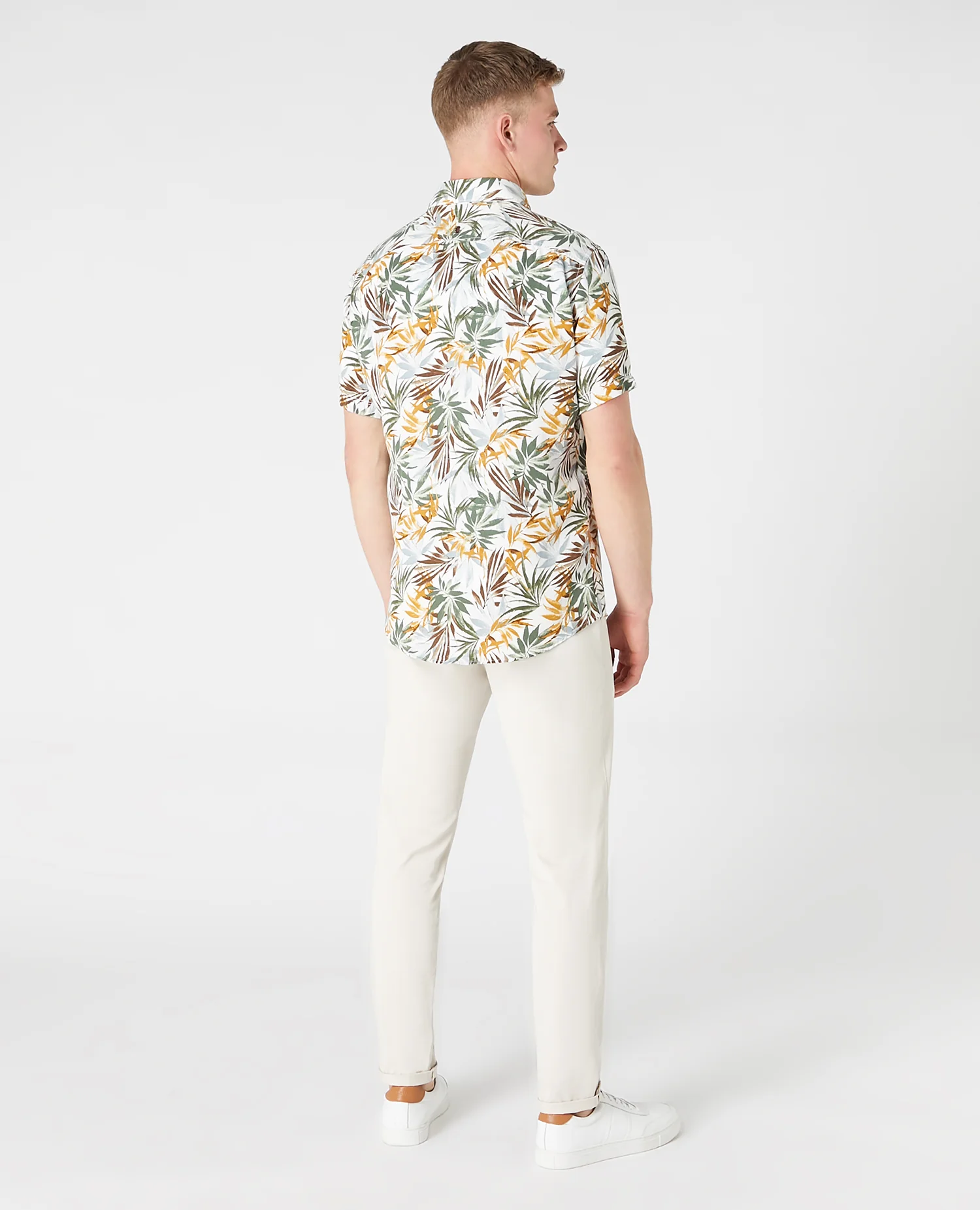 Tapered Fit Print Short Sleeve Shirt - Image 3