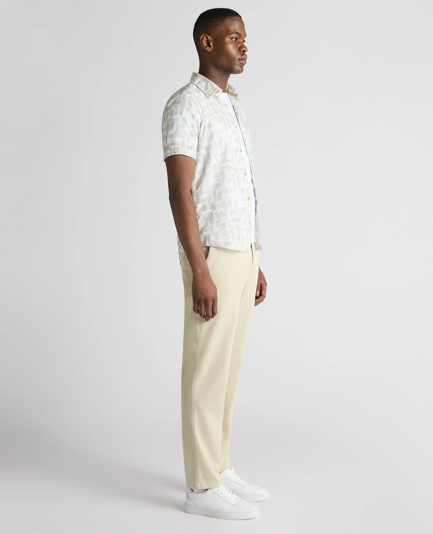 Slim Fit Printed Short-Sleeve Shirt - Image 3