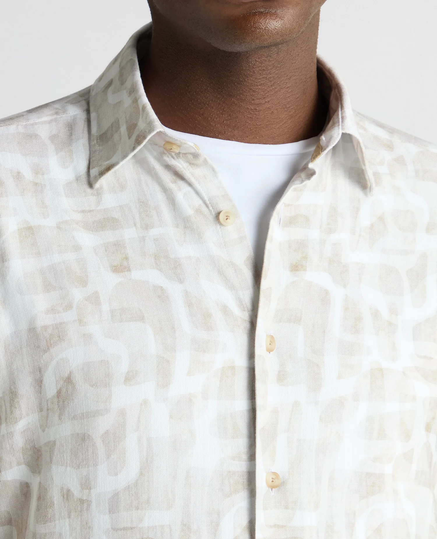 Slim Fit Printed Short-Sleeve Shirt - Image 6