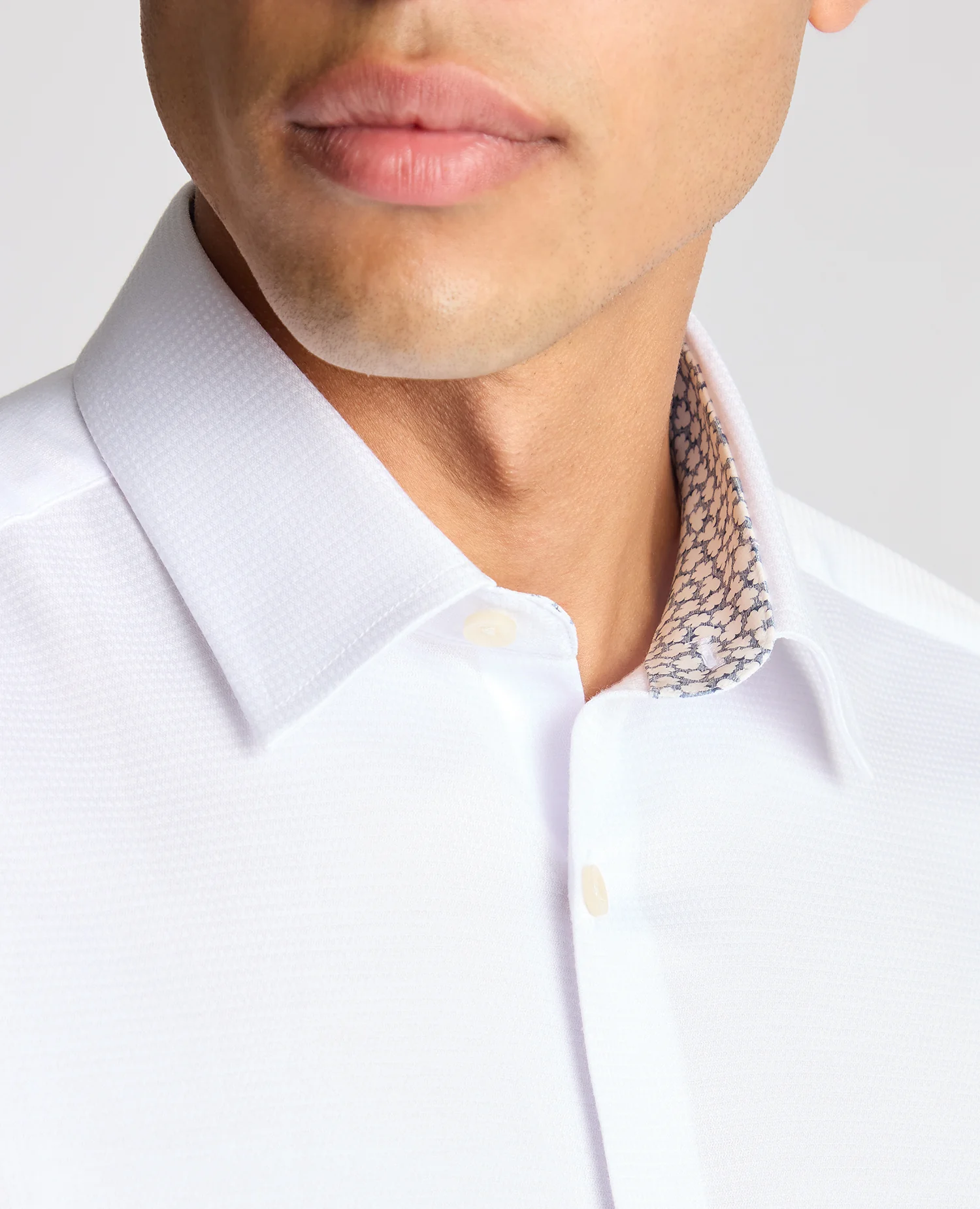 Slim Fit Contrast Detail Shirt - Image 5