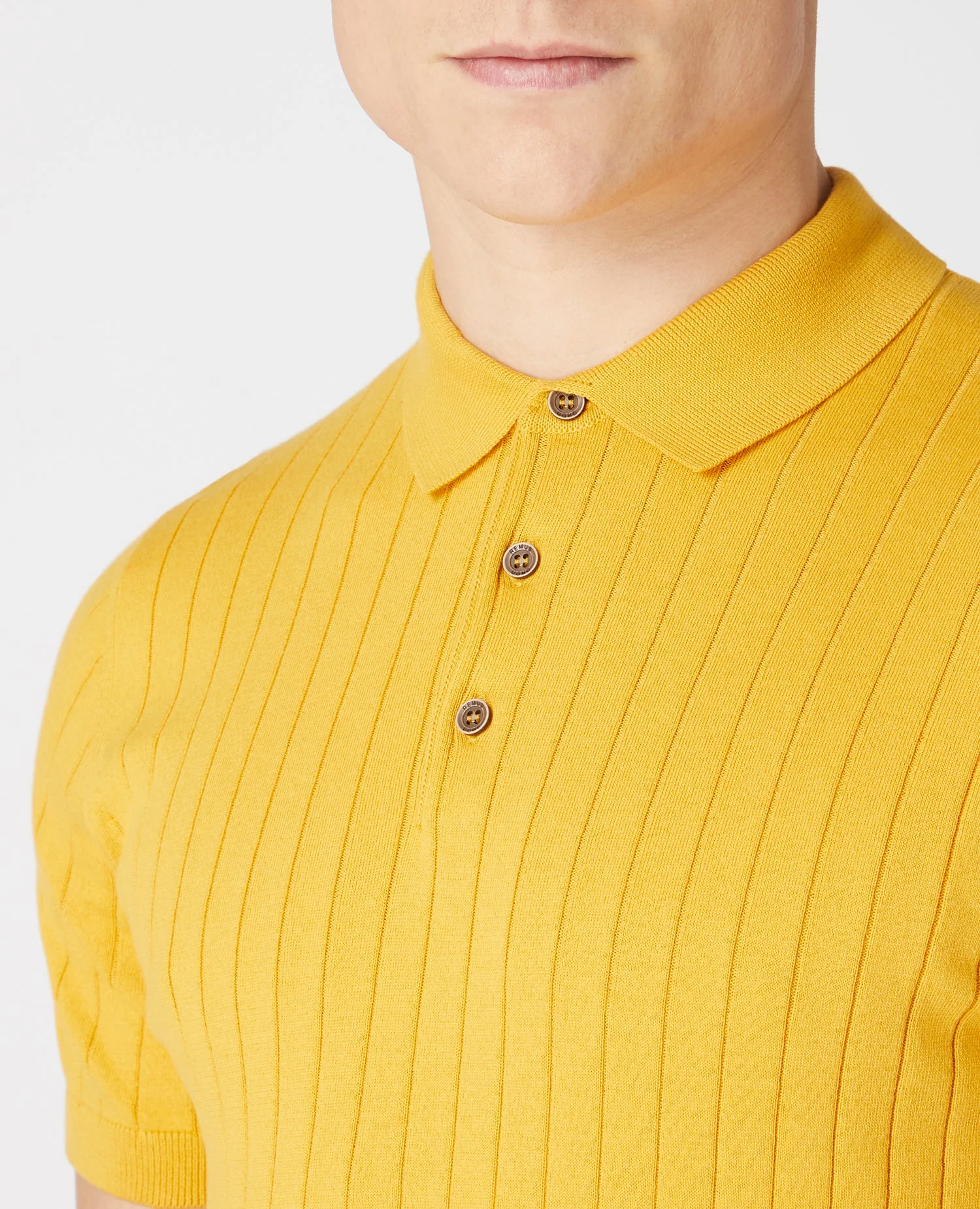 Slim Fit Knitted Cotton Short-Sleeve Polo Shirt - Image 4