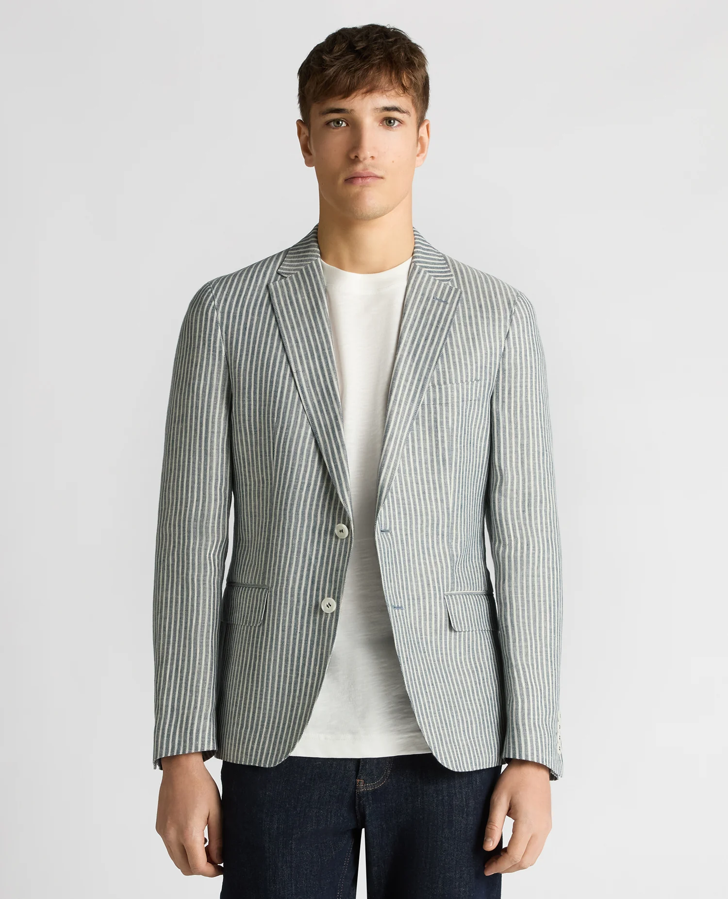 Slim Fit Linen-Blend Pinstripe Jacket