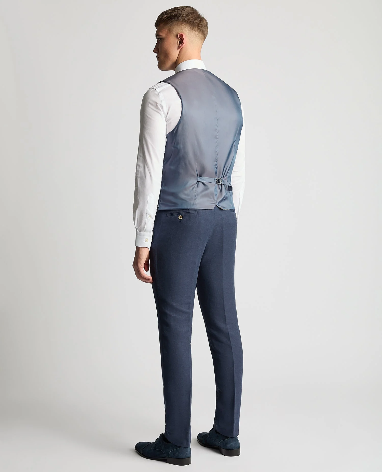 Slim Fit Linen-Blend Waistcoat - Image 3
