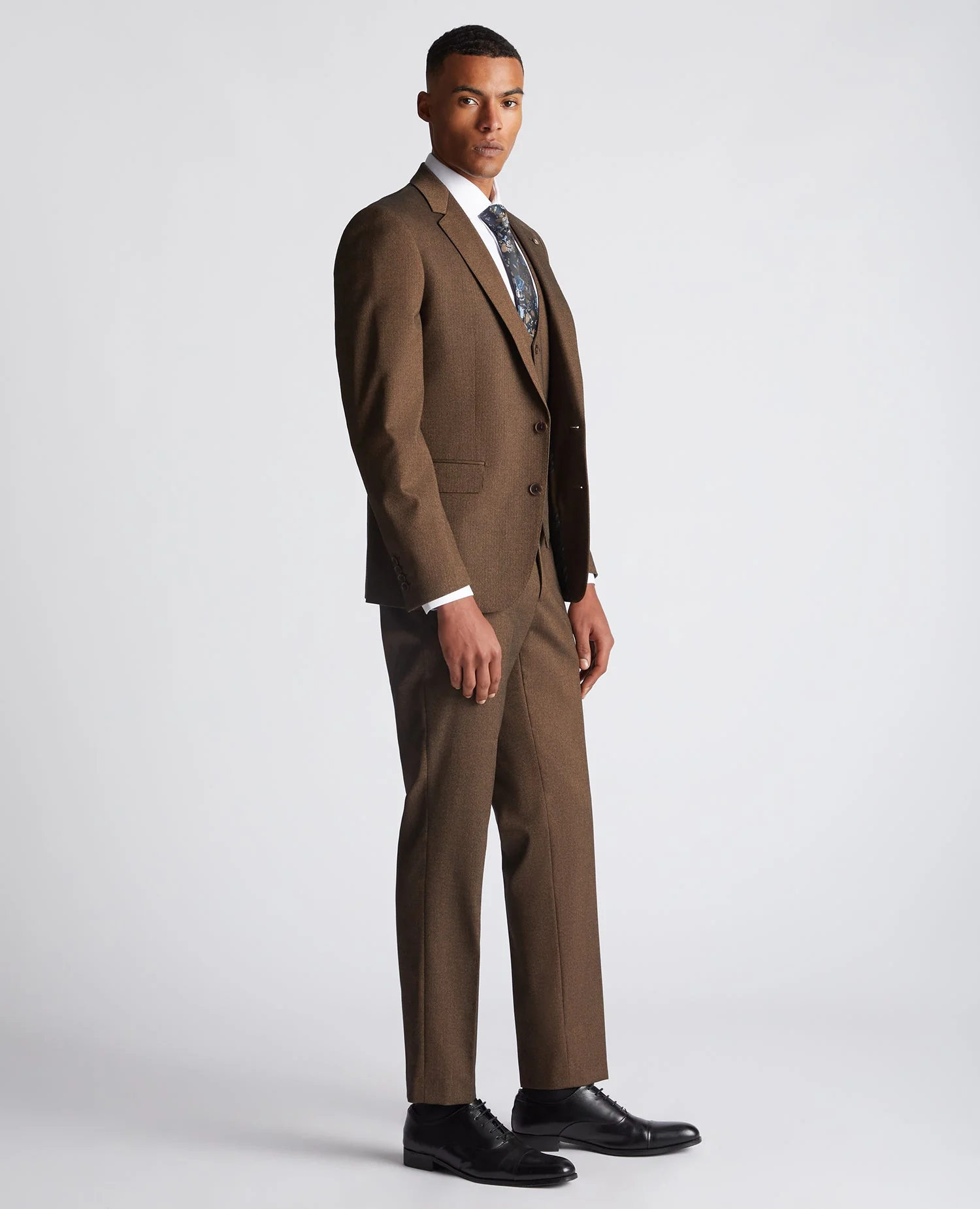 Slim Fit Stretch 3 Piece Suit - Image 4