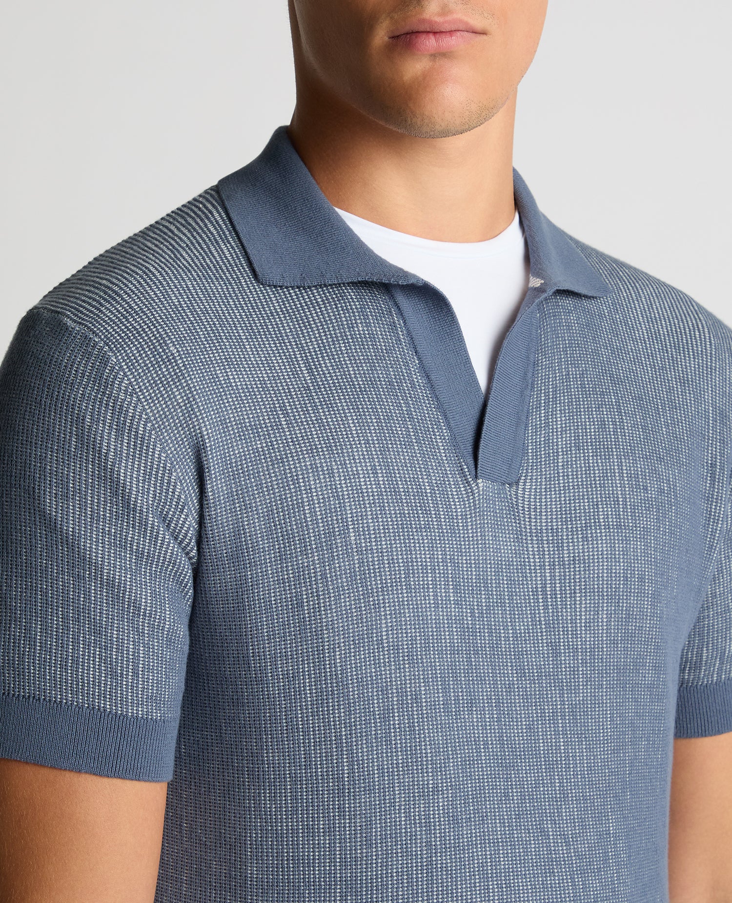 Slim Fit Textured Knit Polo - Image 4