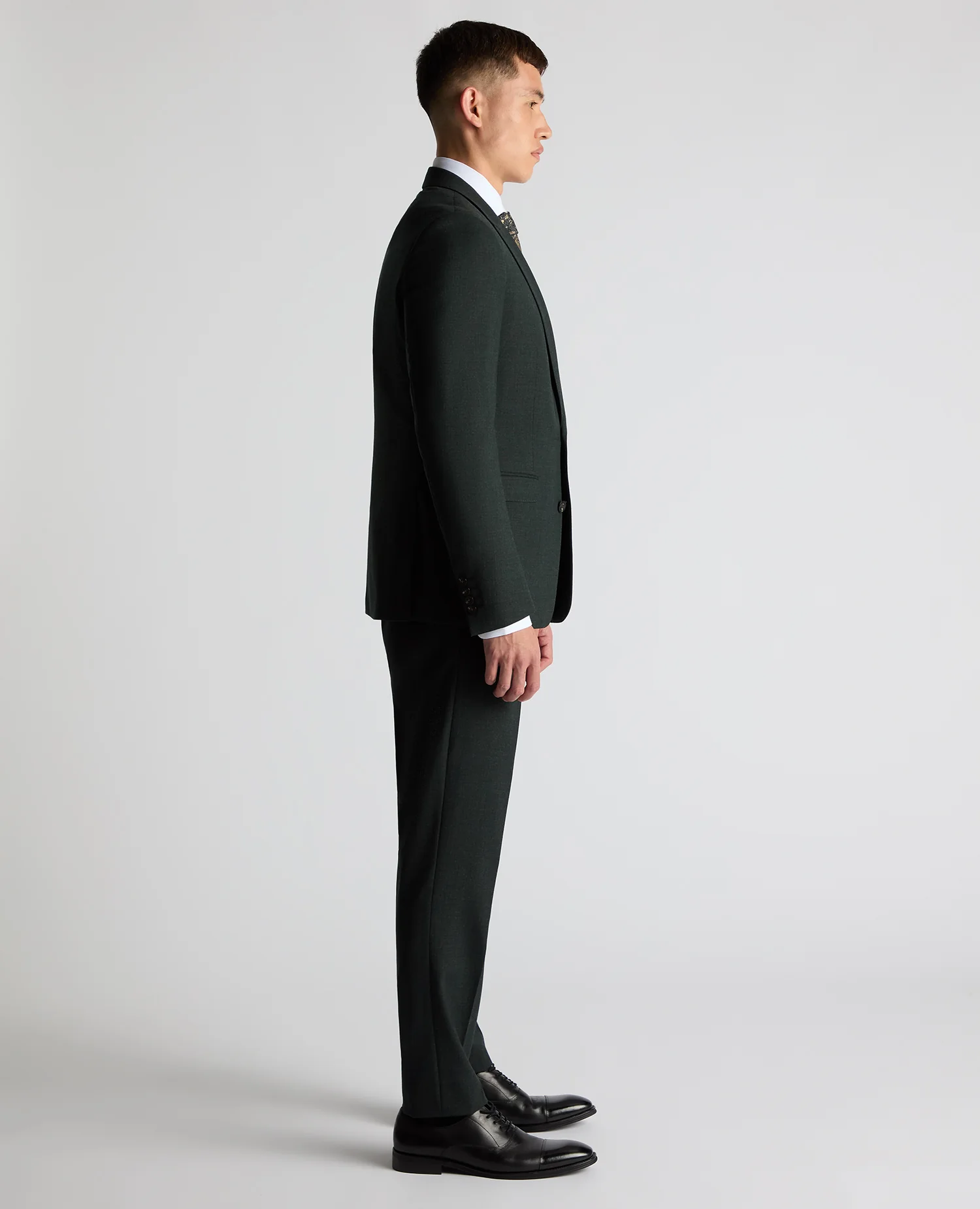 Slim Fit Wool Stretch Suit - Image 4