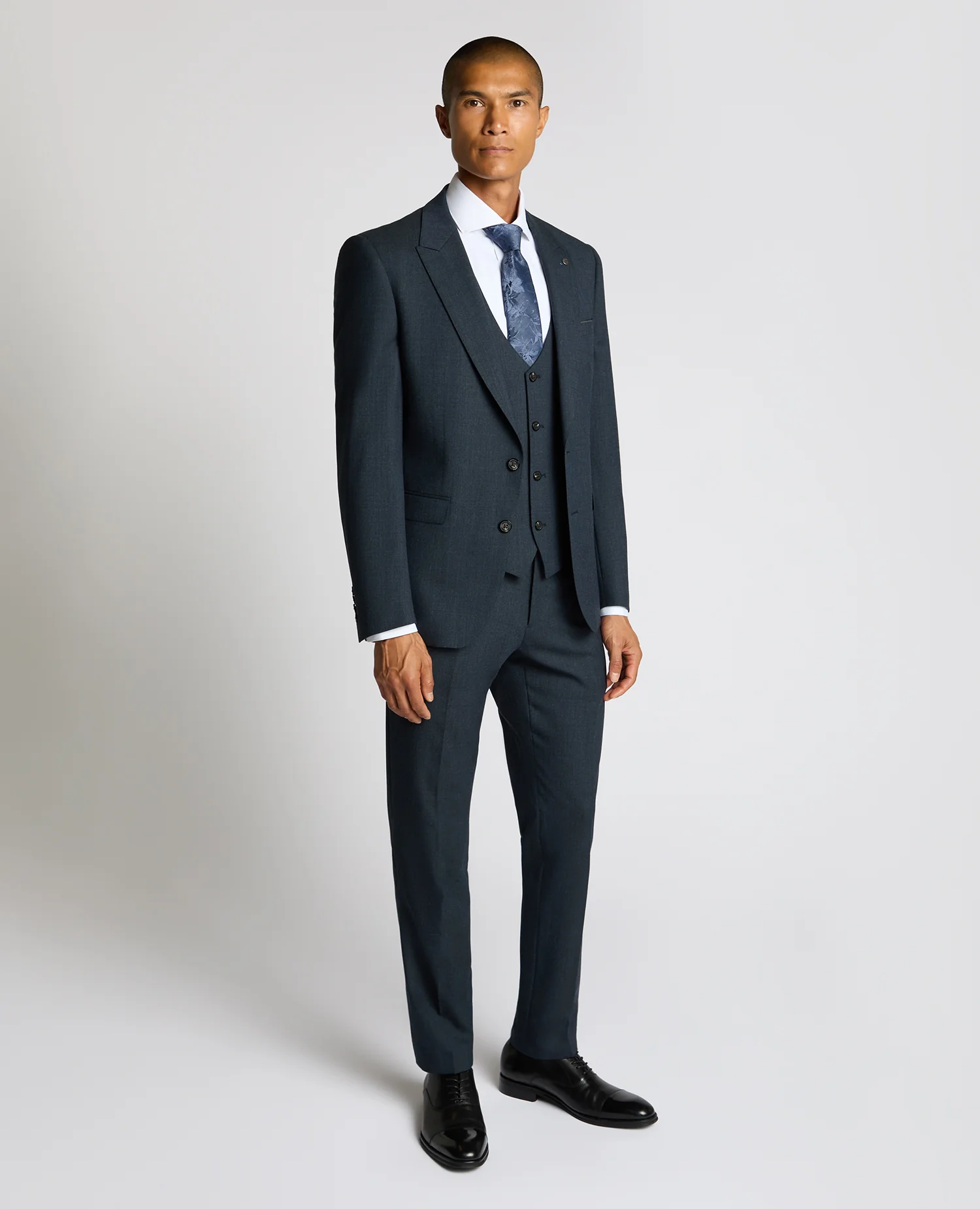 Slim Fit Wool Blend Suit - Image 2