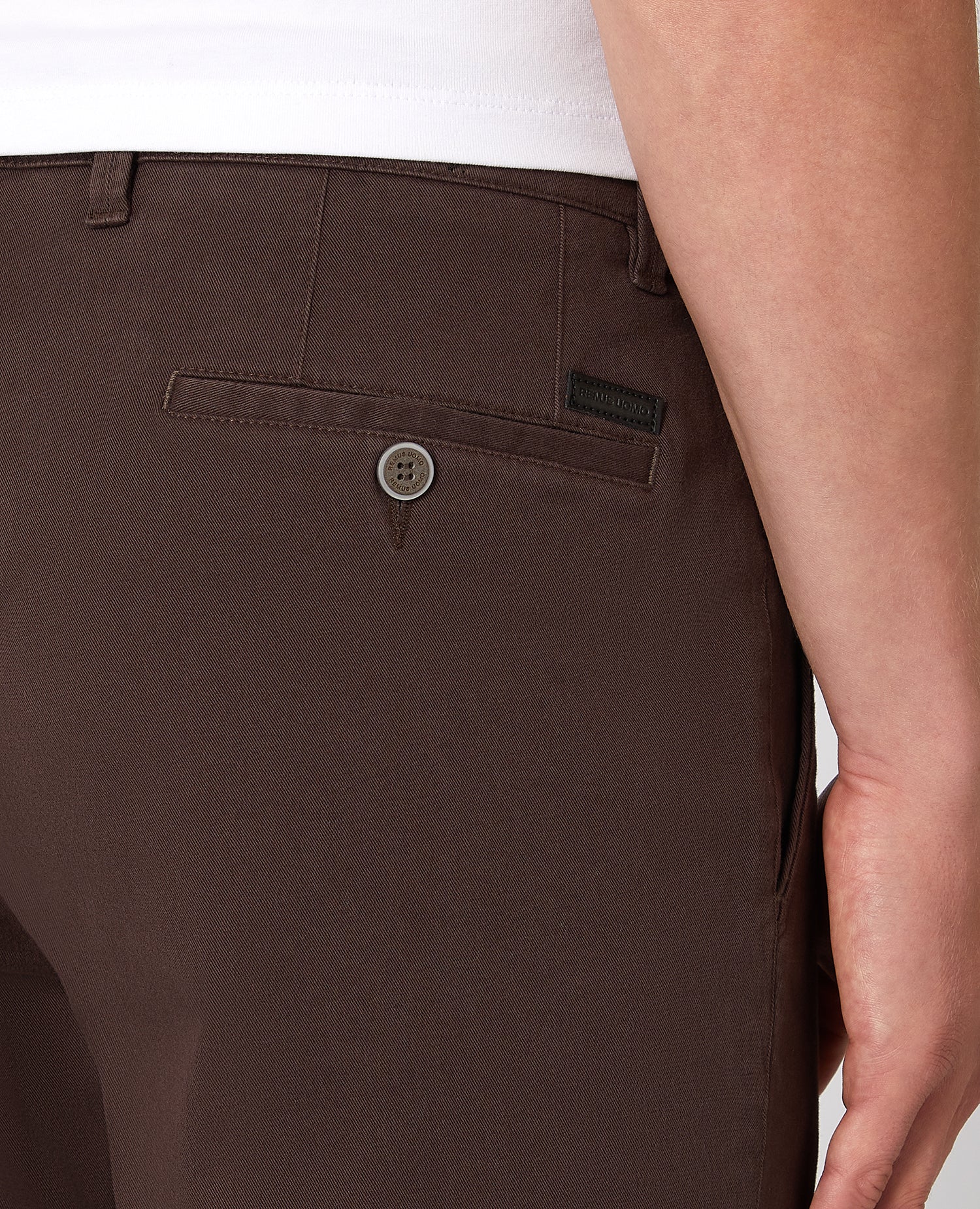 Slim Fit Cotton-Stretch Washed Chino - Image 5