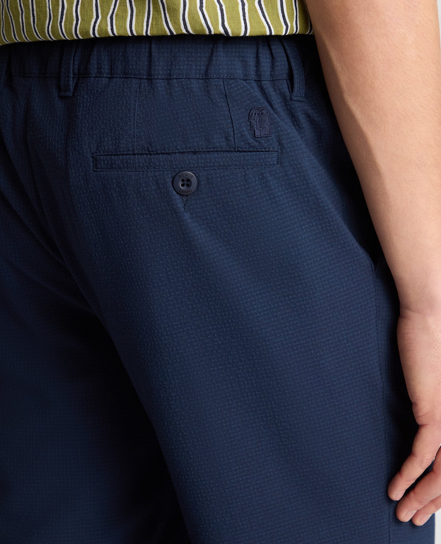 Straight leg polyviscose stretch trouser - Image 5