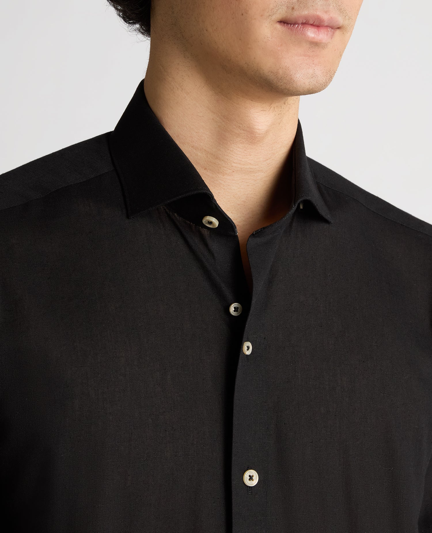Black Tapered Fit Linen-Blend Shirt - Image 4