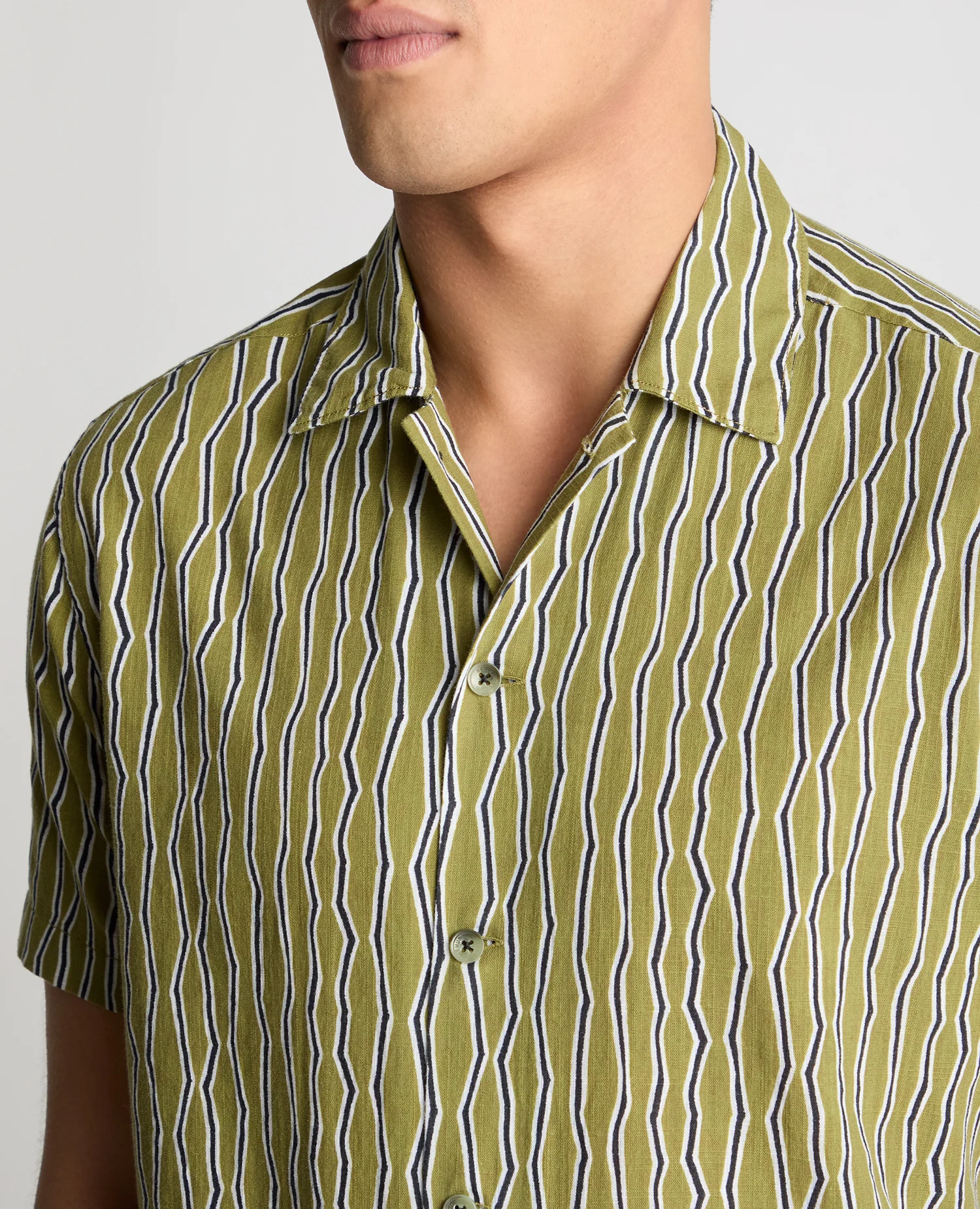 Tapered Fit Cotton Print Shirt - Image 5