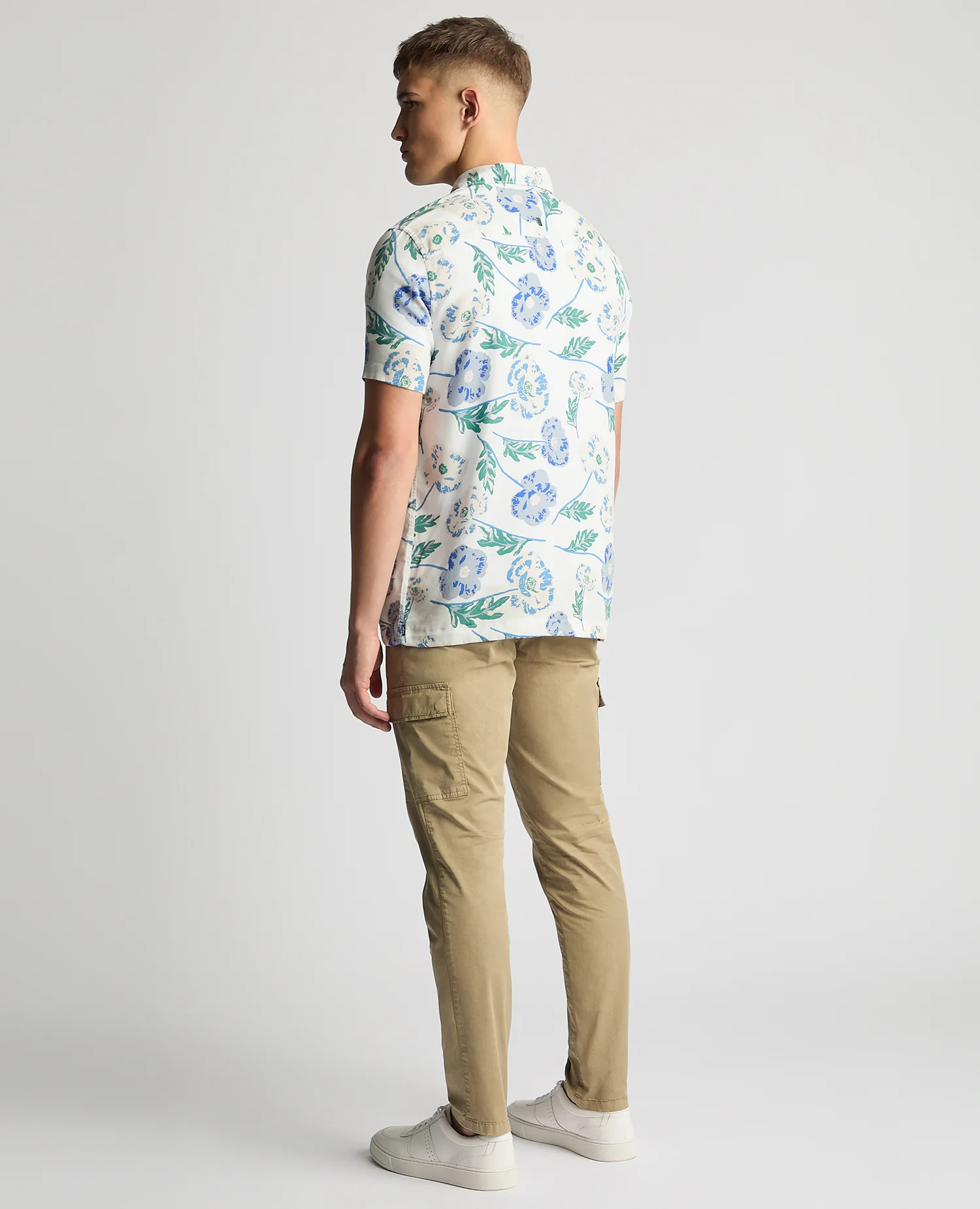Tapered Fit Cotton Short Sleeve Floral Shirt - Image 4