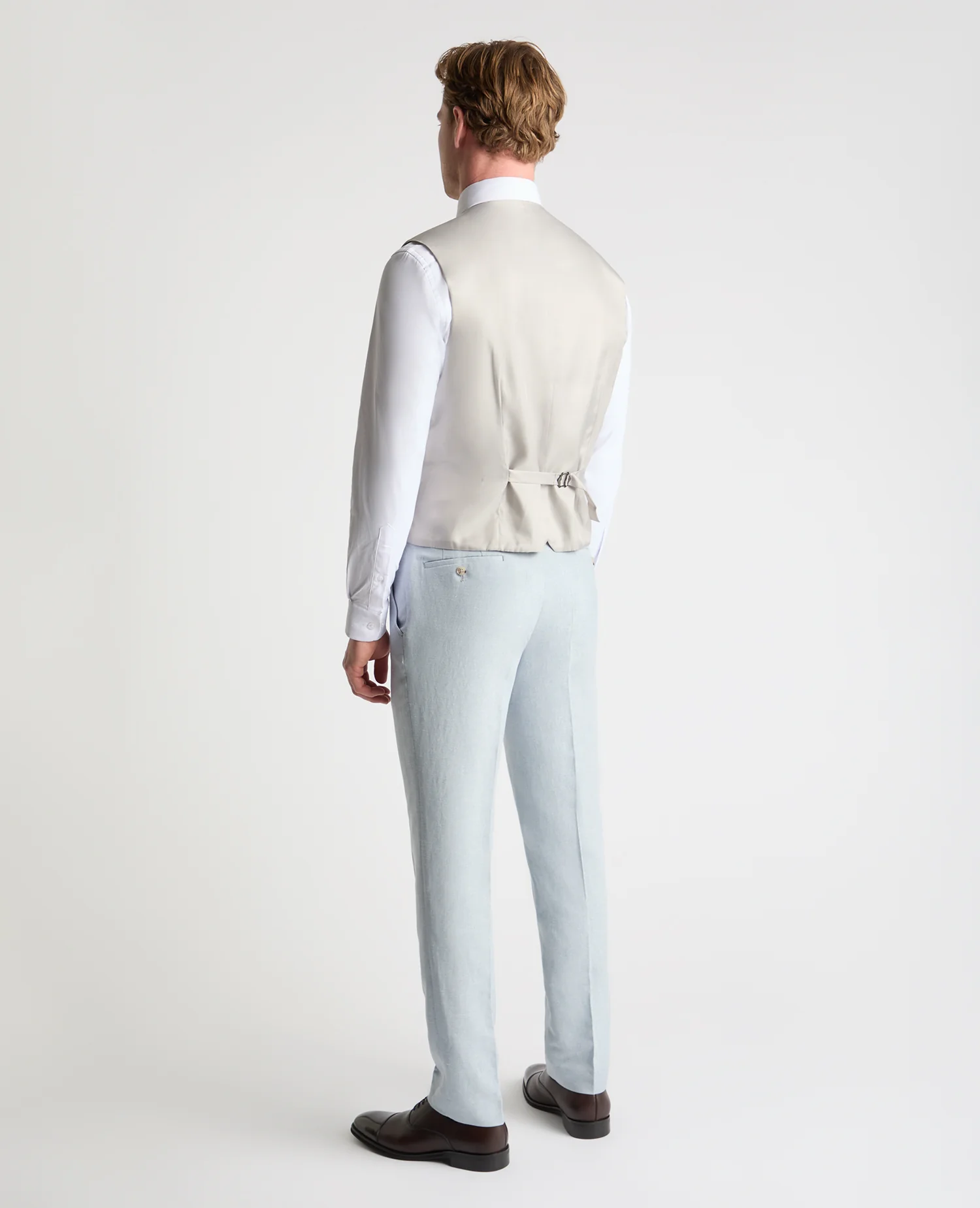 Tapered Fit Linen-Blend Waistcoat - Image 3
