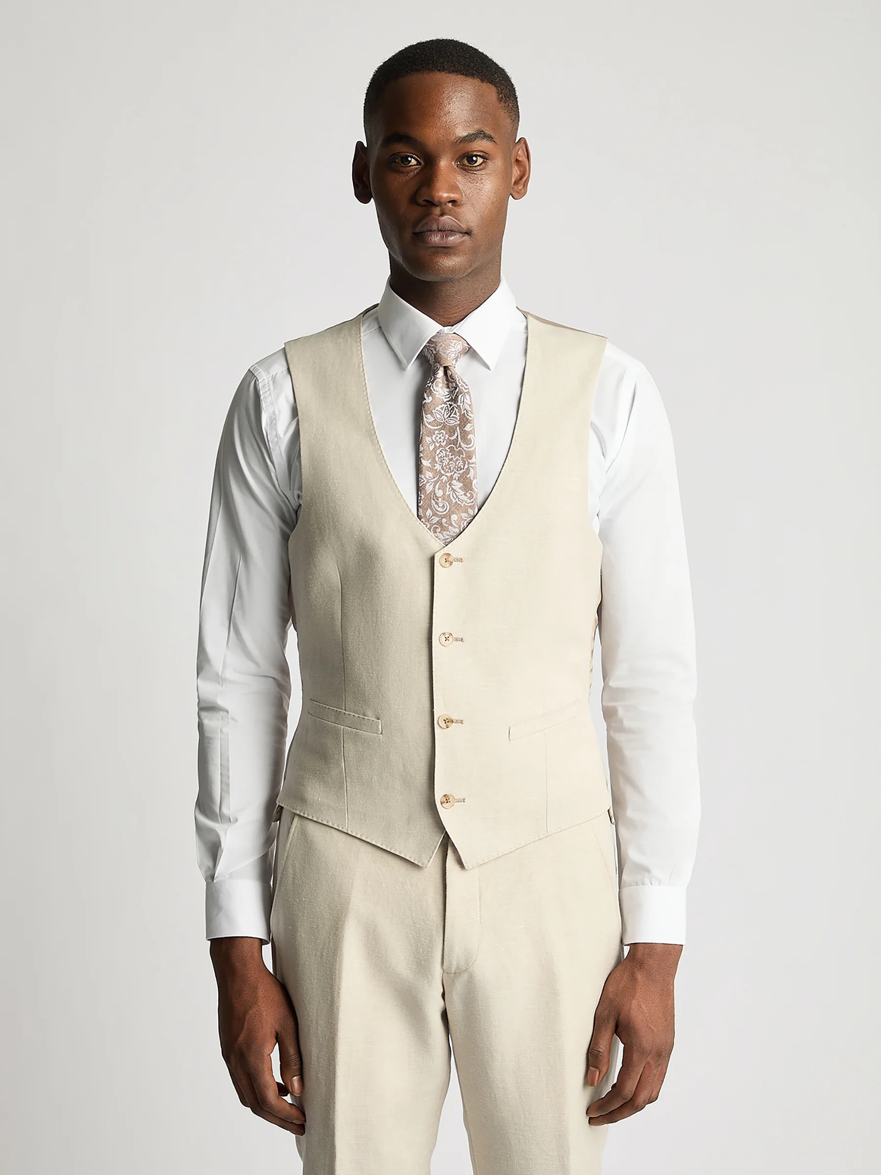 Tapered Fit Linen-Blend Waistcoat