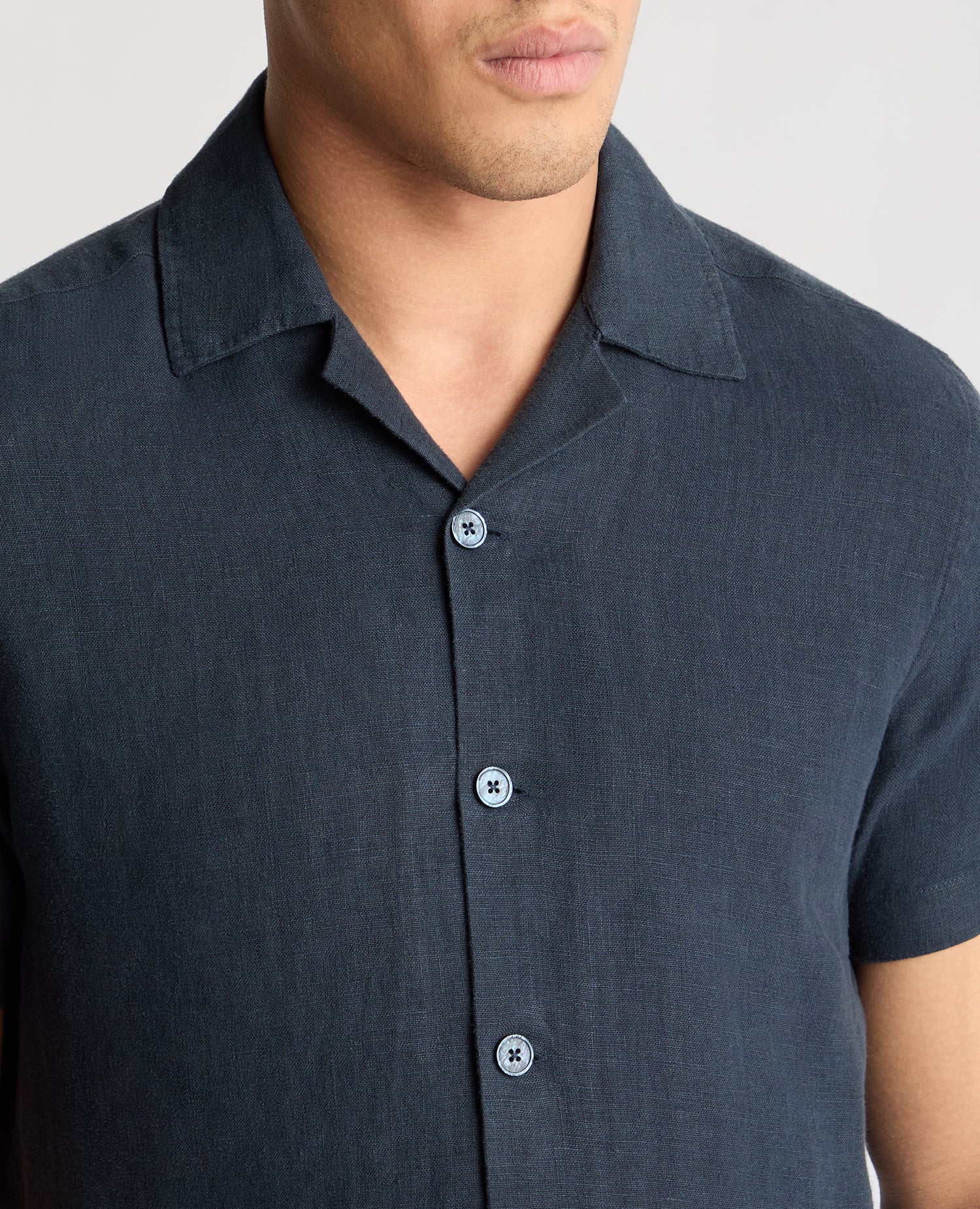 Tapered Fit Short Sleeve Linen Shirt - Image 5