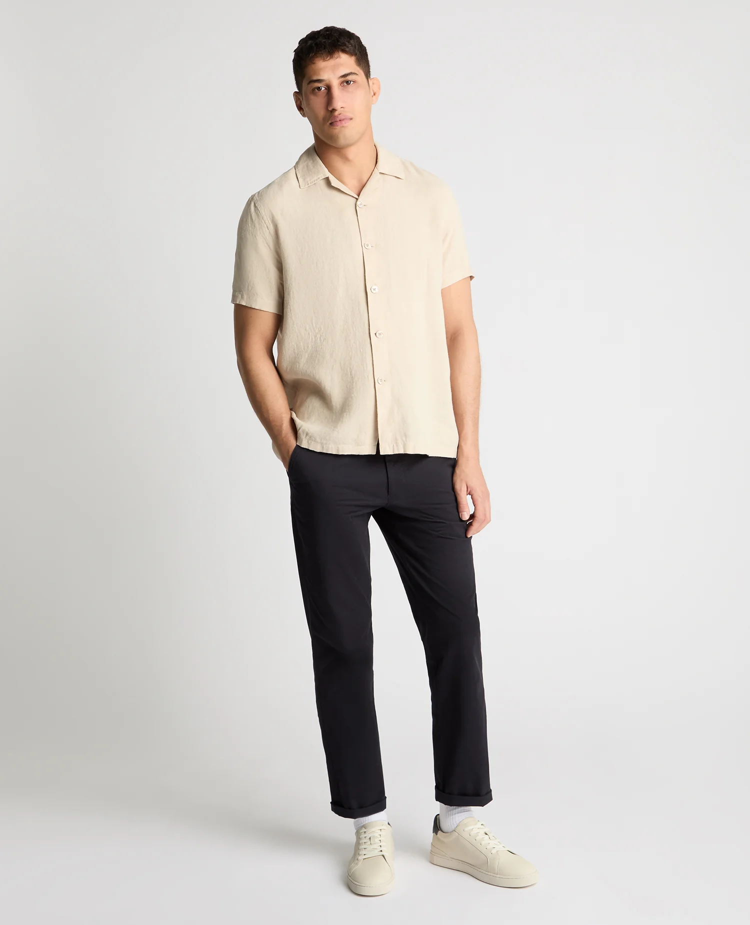Tapered Fit Short Sleeve Linen Shirt - Image 2