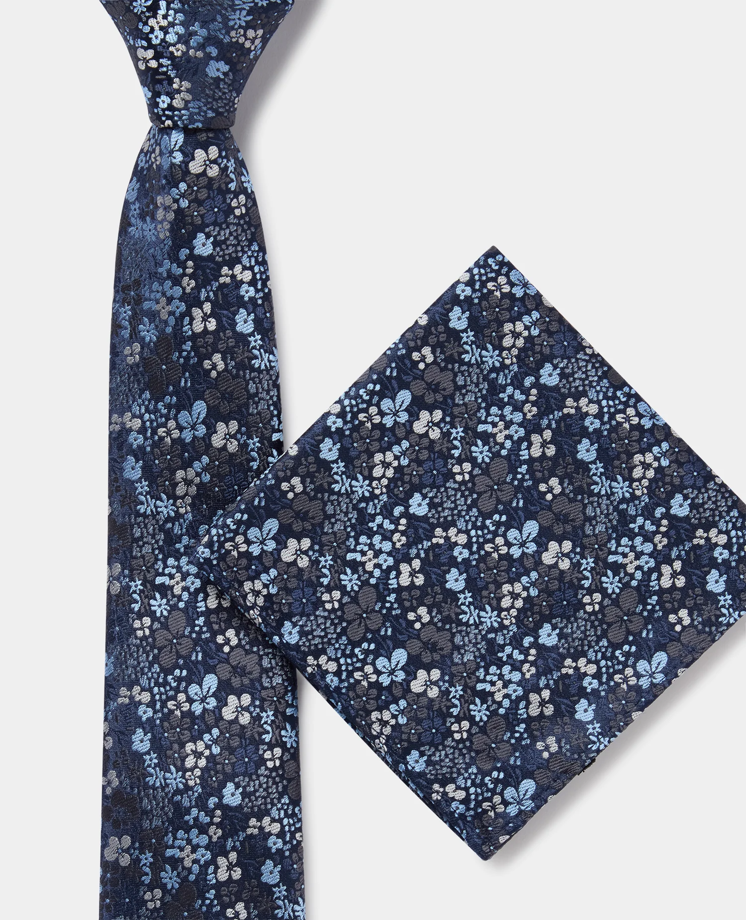 Ditsy Floral Print Tie - Image 3